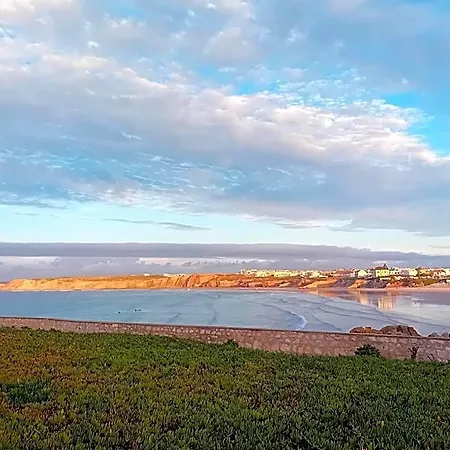 Hotel Near The Peniche - Casa Dos Avos 4*